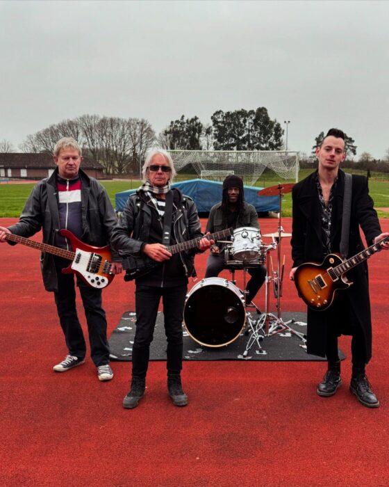 The Vapors: Full Steam Ahead!